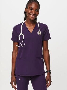 XXL Figs Casma Purple Jam 3-Pocket Scrub Top